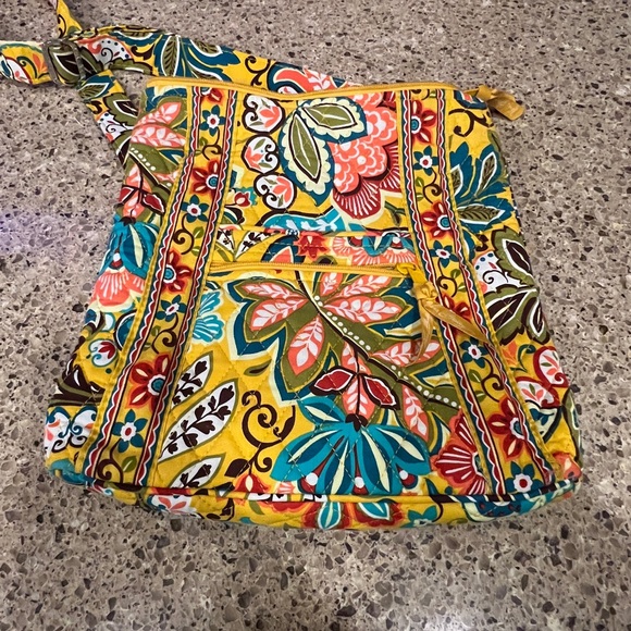 Vera Bradley Handbags - Vera Bradley  Crossbody Bag